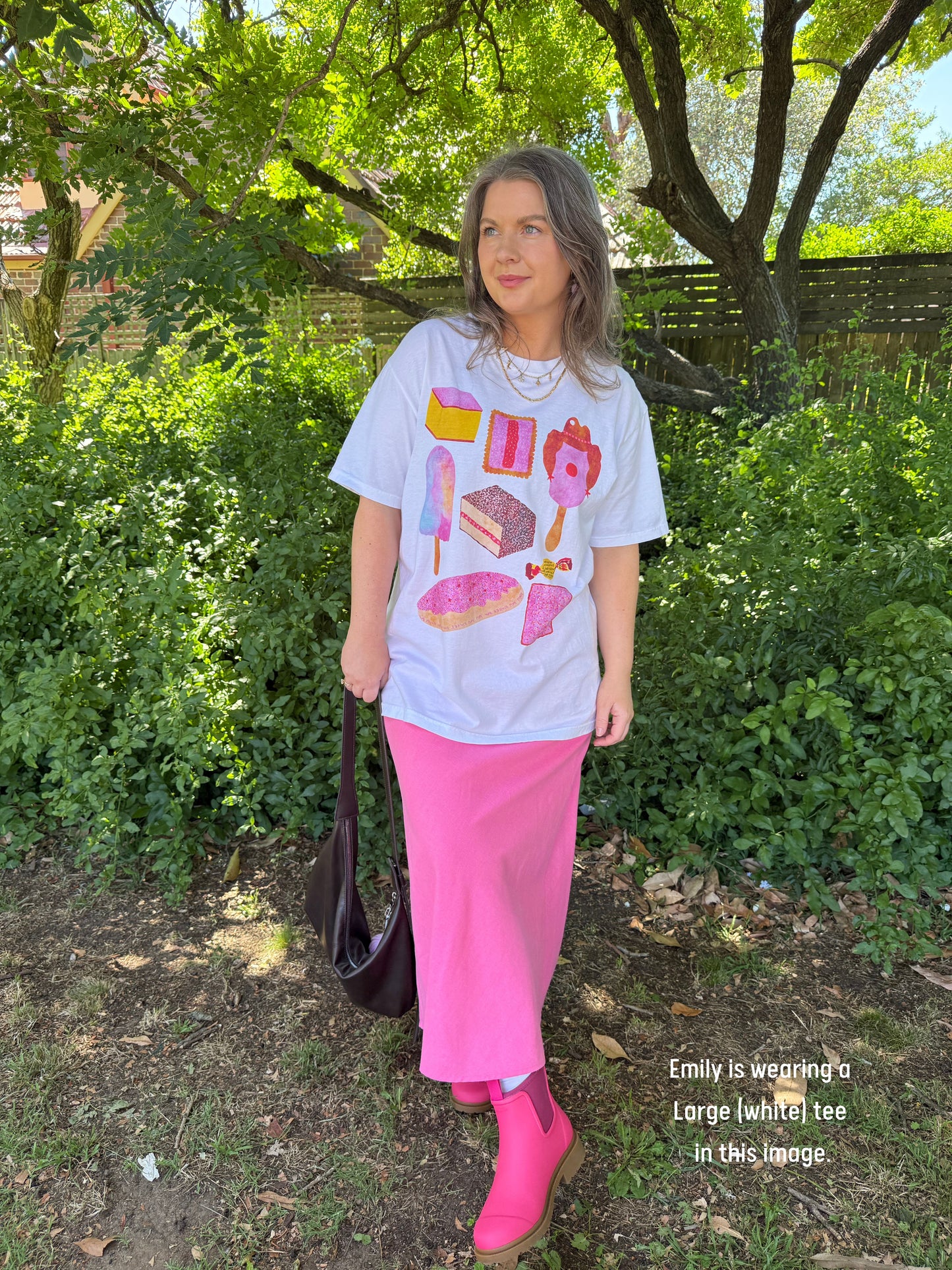 Sweet Treats Tee 🚚 Ready-to-ship🎄