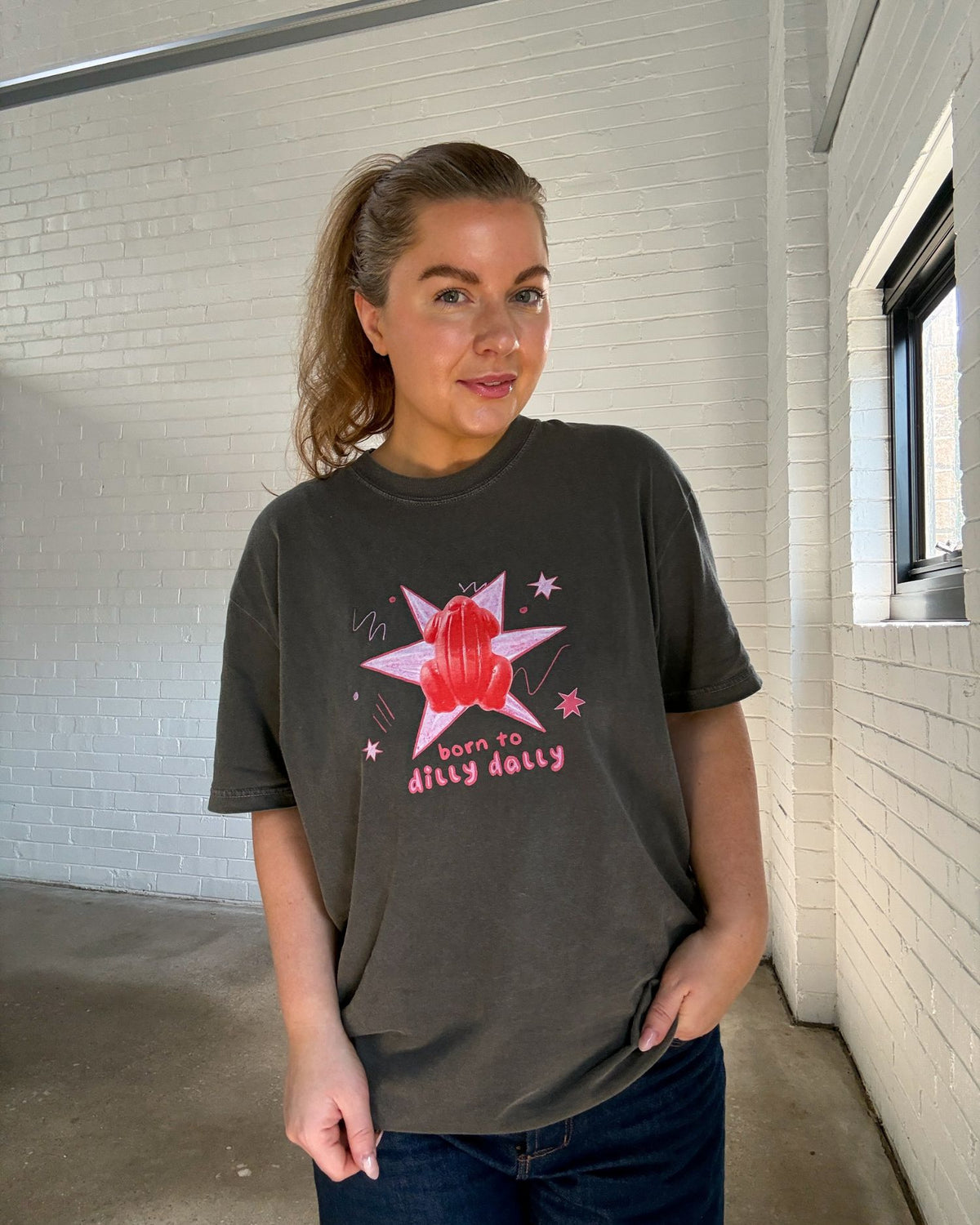 Born To Dilly Dally Graphic Tee